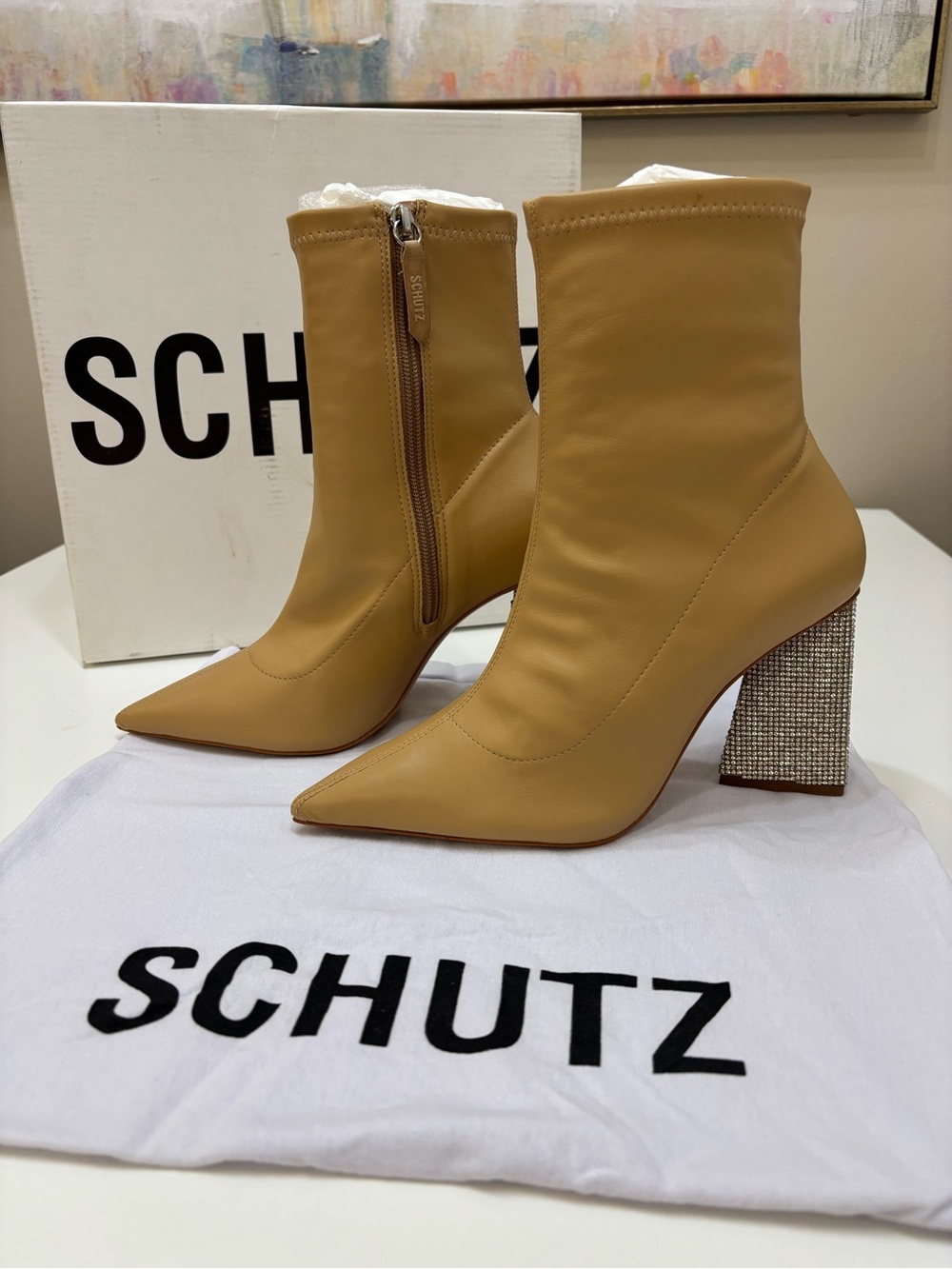 ✨ Schutz Cyrus Nude Crystal Block-Heel Booties — Sz 7/37